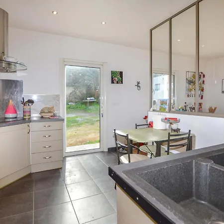 Holiday home Beautiful In With Wifi