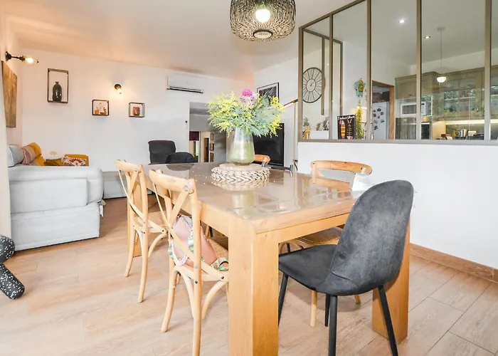 Holiday home Beautiful In With Wifi